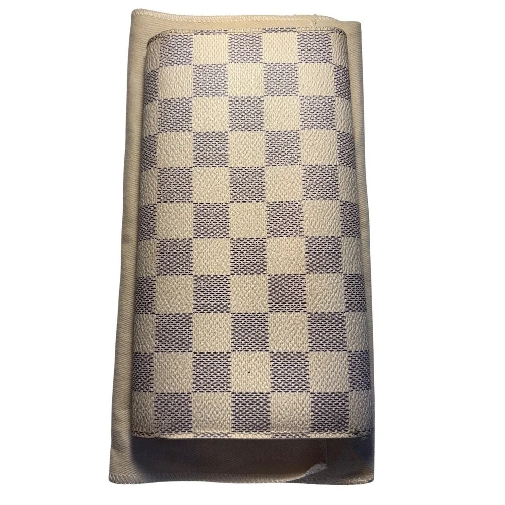 Louis Vuitton Damier Azure Sarah Wallet with Certificate of Authenticity - Picture 8 of 16